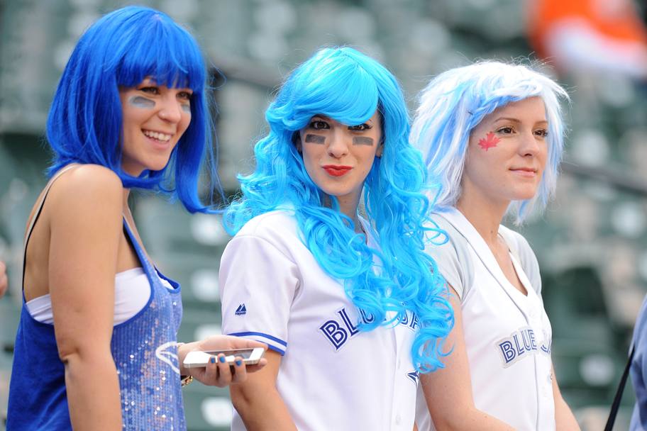 Colorate fan dei Toronto Blue Jays di baseball (Afp)